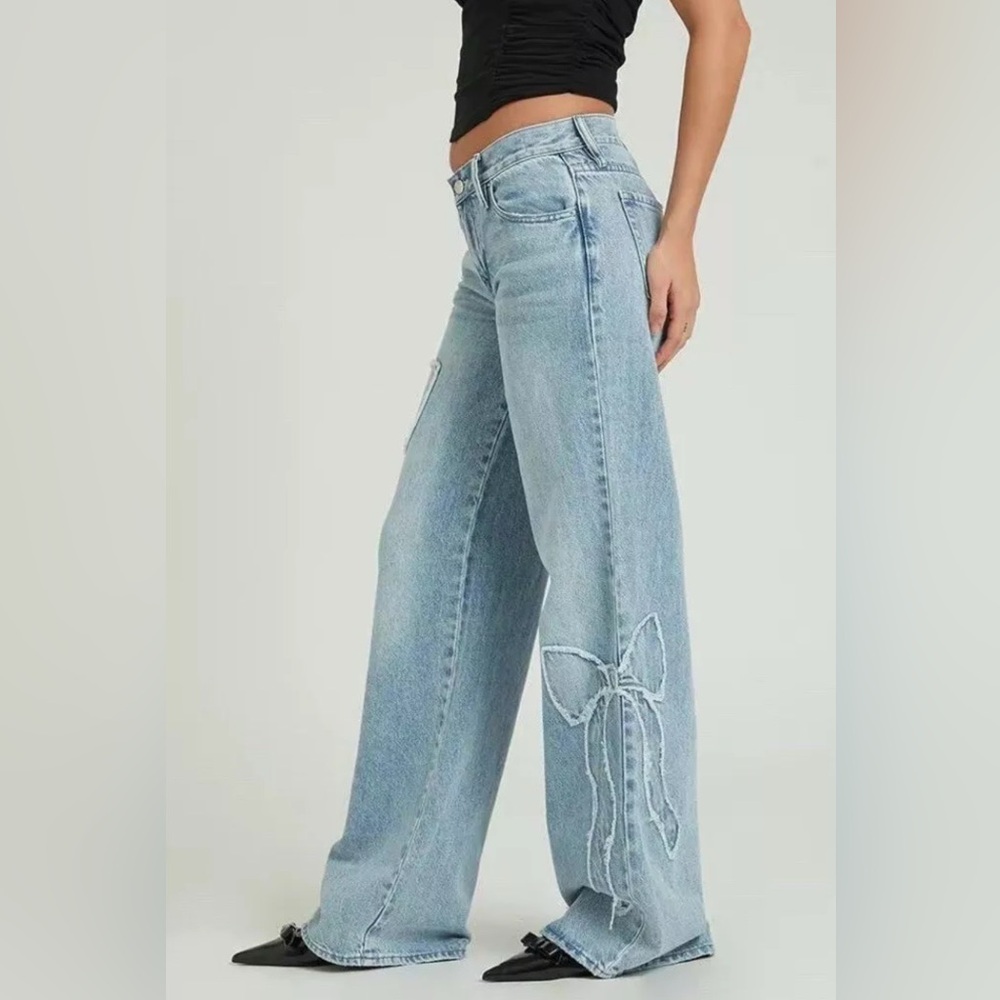 NWT! Pacsun Women's Casey Bow Low Rise Baggy Jeans Light Indigo Bowlero Size 27